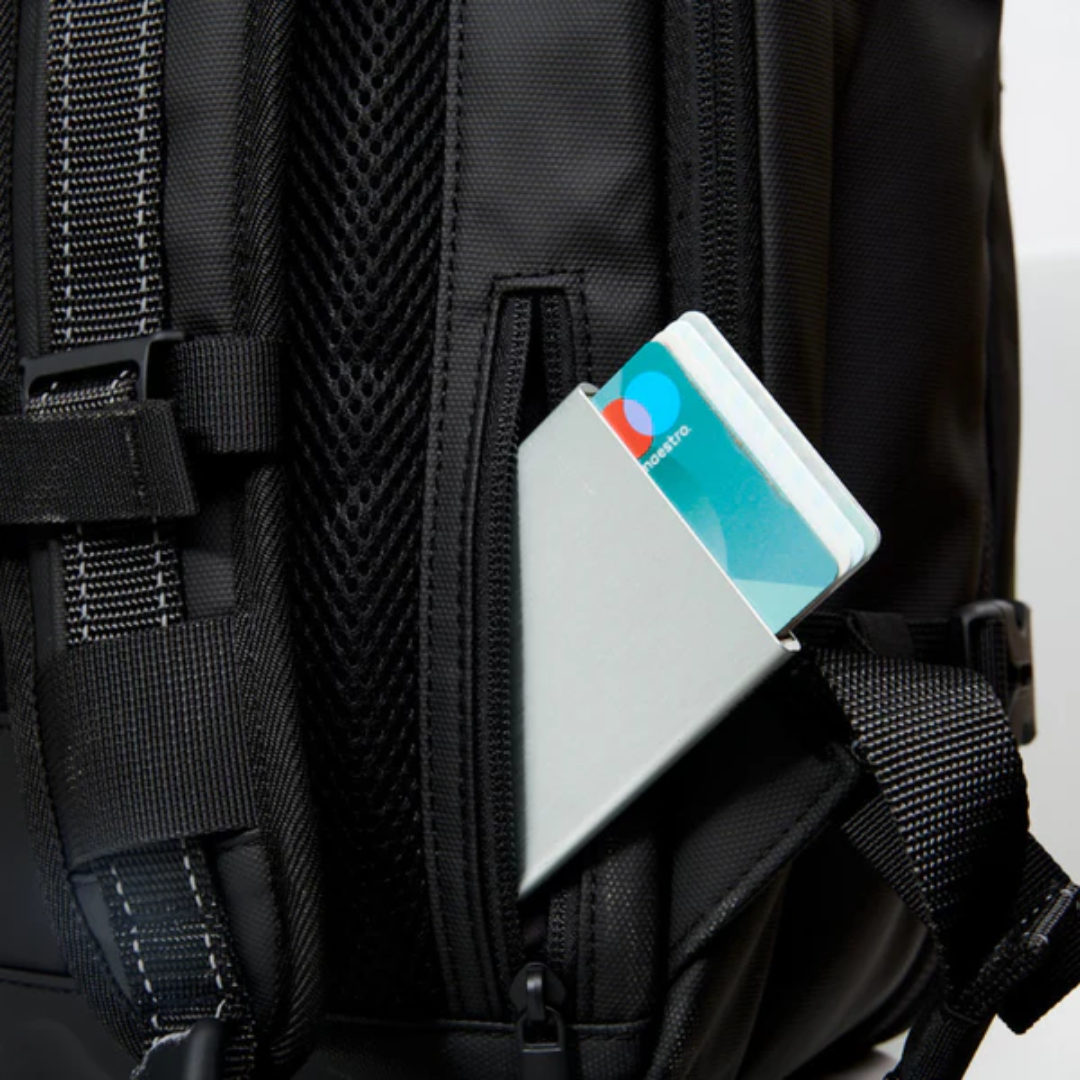 Airback, Mochila con Sistema de compresión al vacío